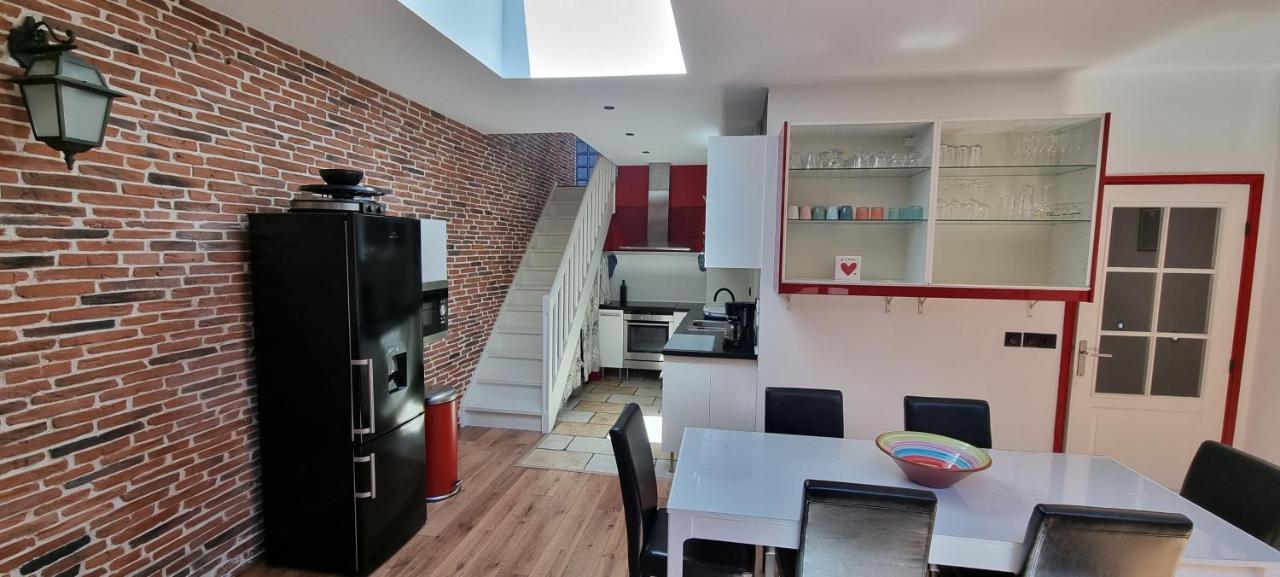 Chambre D'Hotes Sde, Wc Prive Climatise Dans Loft 80M2 Espace Commun Avec Les Habitants Salon Et Cuisine Leilighet Toulon Eksteriør bilde