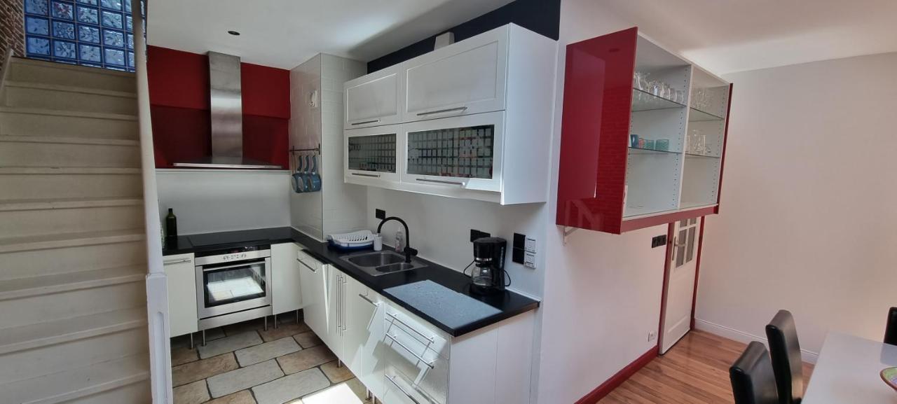 Chambre D'Hotes Sde, Wc Prive Climatise Dans Loft 80M2 Espace Commun Avec Les Habitants Salon Et Cuisine Leilighet Toulon Eksteriør bilde