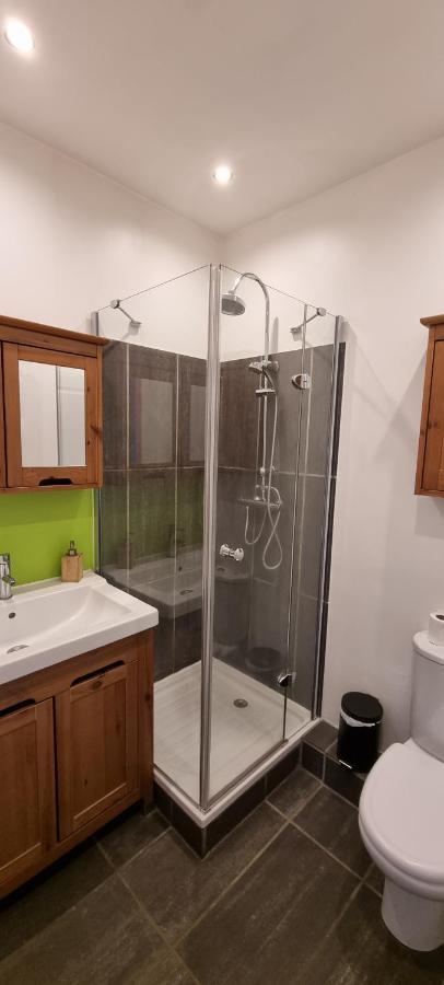 Chambre D'Hotes Sde, Wc Prive Climatise Dans Loft 80M2 Espace Commun Avec Les Habitants Salon Et Cuisine Leilighet Toulon Eksteriør bilde